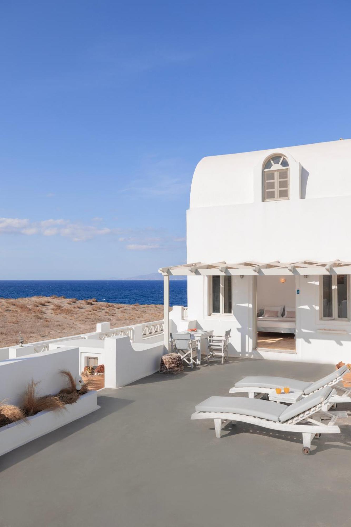 Vrachia Studios & Apartments Oia  Exterior photo